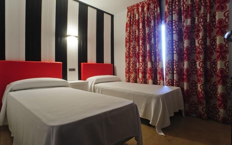 Apartamentos Salles Beach L'Estartit Ngoại thất bức ảnh